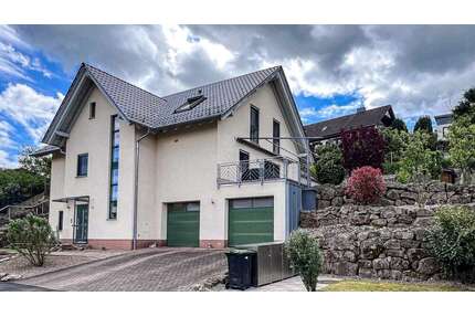 Haus zum Kaufen in Cölbe 598.000,00 € 219.82 m²