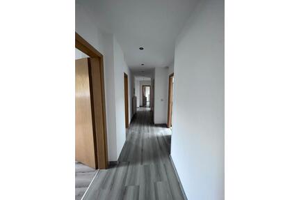 4 Raum Dachgeschosswohnung mit Stellplatz - Sömmerda