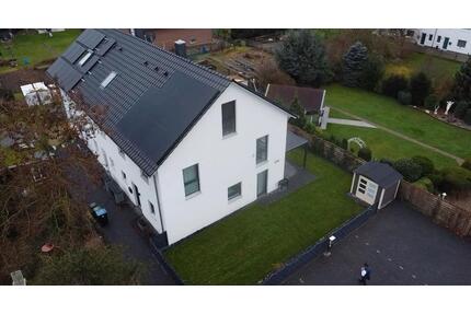 Haus Reihenendhaus in Vöhrum - 449.000,00&nbsp;EUR Kaufpreis, ca.&nbsp; 143,00&nbsp;m&sup2; in Peine (PLZ: 31228) Peine Kernstadt