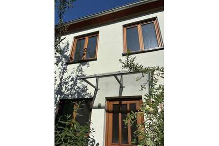 Haus zum Mieten in Dresden 1.680,00 € 129 m²