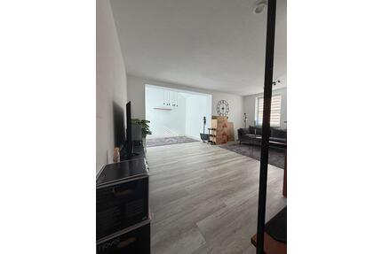 3-Zimmer-Wohnung im Reihenendhausstil mit Garten & zentraler Lage - Kaltenkirchen