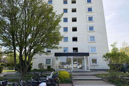 Wohnung zum Kaufen in Lübeck 145.000,00 € 55 m²