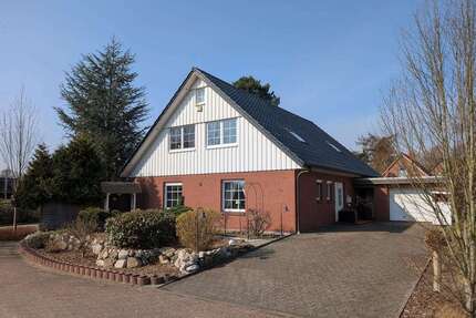 Haus zum Kaufen in Cadenberge 339.000,00 € 207.81 m²