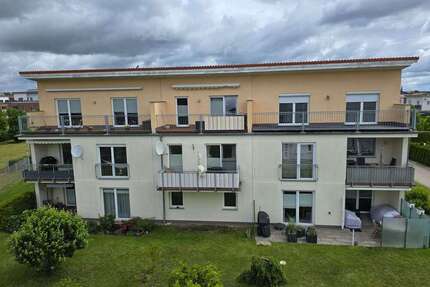 Wohnung zum Mieten in Schwerin 900,00 € 80 m²