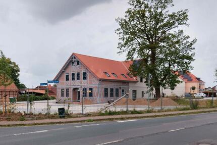 3 liebevoll energetisch sanierte Wohnungen im „Landhaus Redecke“ - Edemissen