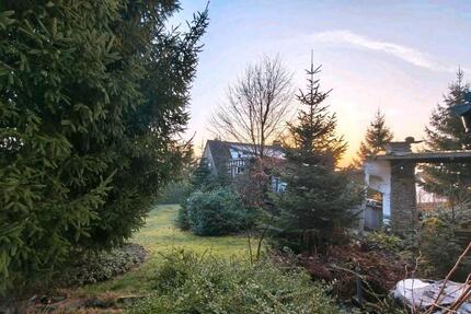 Für Naturliebhabe Ein- Zweifamilienhaus mit parkähnlichen Garten - Morsbach