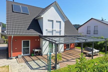 von PRIVAT - Modernes Einfamilienhaus in ruhiger Ortsrandlage! - Baar (Schwaben)