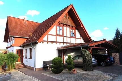 Provisionsfrei - Lichtdurchflutete Familienoase: Moderne Doppelhaushälfte in Staufenberg-Benterode