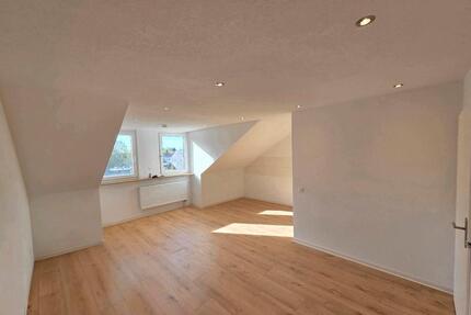 3 Zimmer Wohnung Böfingen Erstbezug nach Sanierung - Ulm Obertalfingen