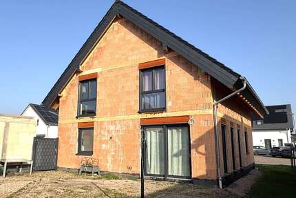 Haus zum Kaufen in Ludwigshöhe 698.000,00 € 160 m²