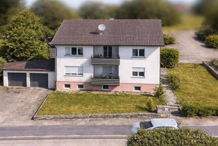 Großzügiges Wohnhaus mit zwei 4 Zimmer-Wohnungen! - Iggingen