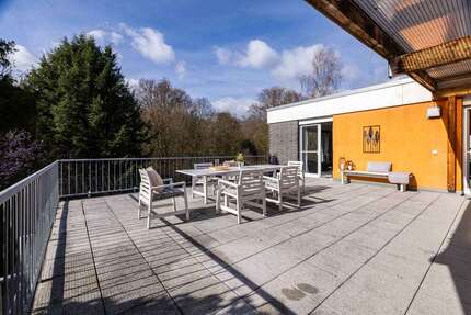 Haus zum Kaufen in Odenthal 585.000,00 € 213 m²