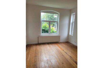 ANFRAGESTOPP! Zentrale Altbauwohnung in Bahnhofsnähe - Lüneburg Ebensberg