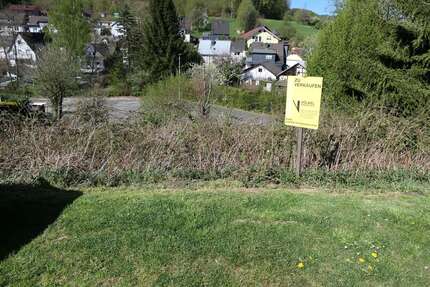 Grundstück zu verkaufen in Hilchenbach 89.000,00 € 1070 m²