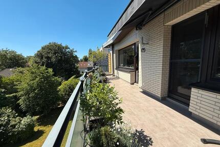 Vollsaniertes Penthouse mit 100qm Dachterrassen in Oldenfelde - Hamburg Wandsbek