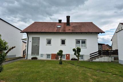 Gepflegtes Ein-o. Zweifamilienhaus BJ 1974 Großmehring - Ingolstadt Münchener Straße