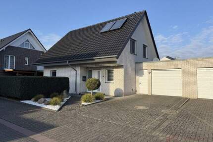 IMMOBILIEN GUMNIOR präsentiert: sehr gepflegtes Einfamilienhaus in familienfreundlicher Wohnlage nähe Offlumer See - Neuenkirchen