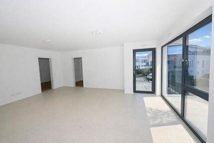 Kaldauen: Barrierefreie 3-Zimmer-Wohnung im Neubau mit Balkon, EBK & Stellplatz - Siegburg