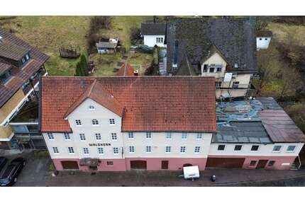 Haus zum Kaufen in Altensteig 359.000,00 € 180 m²