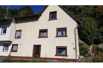 *****Tolle Lage, Grundstück mit Sanierungsobjekt Abrissobjekt, 2Fam.Haus***** - Stockach Zizenhausen