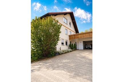 Großzügiges Einfamilienhaus mit Einl.wohnung und Panoramablick - Trautskirchen
