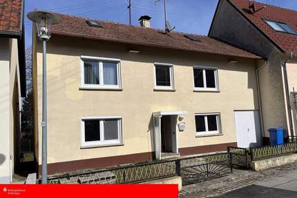 Wohnhaus in ruhiger Ortsrandlage von Renquishausen