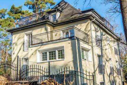 Haus zum Kaufen in Berlin 2.790.000,00 € 300 m²