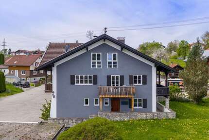 Haus zum Kaufen in Lechbruck 1.850.000,00 € 626.98 m²