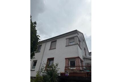 Reihenhaus in Bad Ems - 250.000,00&nbsp;EUR Kaufpreis, ca.&nbsp; 100,00&nbsp;m&sup2; in Becheln (PLZ: 56132)