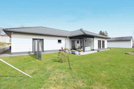 Exklusiver Design-Bungalow mit Wintergarten, Smart Home und 1.269 m² Grundstück - Goslar Hahnenklee