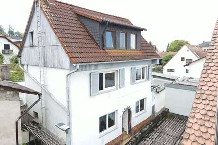 Haus zum Kaufen in Büdingen 152.000,00 € 110 m²