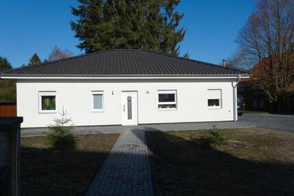 EFH ,Bungalow, 105m2, Bj 2018, mit 4.654 m² Grst.in ruhiger Lage - Steinhorst