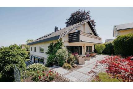 Haus zum Kaufen in Teningen-Nimburg 1.400.000,00 € 355.34 m²