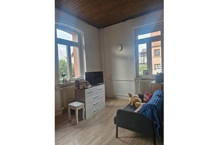 Teilmöbliertes Appartement in Lingenfeld zu vermieten