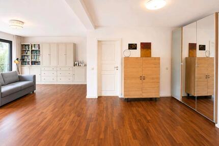 Großzügige 3 Zimmer Eigentumswohnung - Bornheim