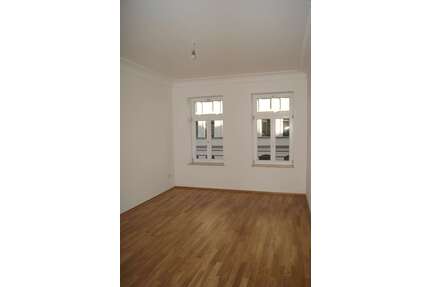 Wohnung zum Mieten in Leipzig 950,00 € 93.01 m²
