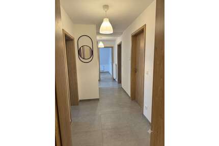Wohnung zum Mieten in Nürnberg 1.270,00 € 94 m²