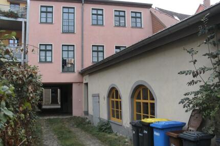 Zentrum Naumburg 3 Zi Wohnung 85 m² 2.OG mit Pkw Stellplatz - Naumburg (Saale)