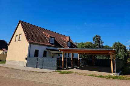 Haus zum Kaufen in Glauzig 300.000,00 € 250 m²