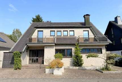 Haus zum Kaufen in Mönchengladbach 729.000,00 € 215 m²