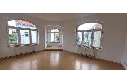 Ihre neue lichtdurchflutete 3 Zimmerwohnung mit Balkon in Arnstadt