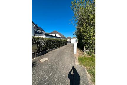 Mehrfamilienhaus 2 Wohnungen - 799.000,00&nbsp;EUR Kaufpreis, ca.&nbsp; 222,00&nbsp;m&sup2; in Euskirchen (PLZ: 53881) Dom-Esch