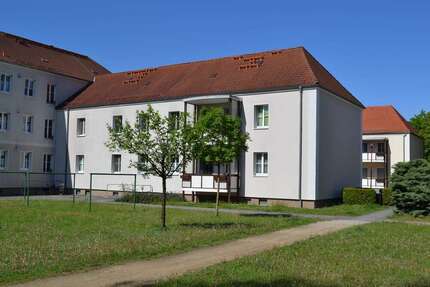 Wohnung zum Mieten in Schwarze Pumpe 364,38 € 66.25 m²