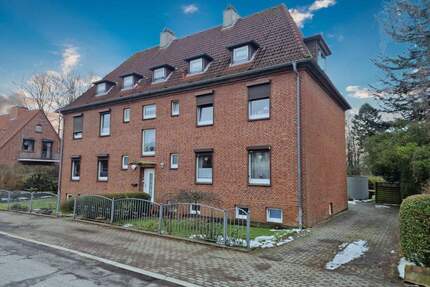 Wohnung mit Garage, Gartenanteil und Kellerraum in Heide