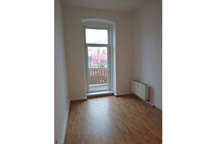 3 Raumwohnung im EG mit Balkon - 371,00&nbsp;EUR Kaltmiete, ca.&nbsp; 74,60&nbsp;m&sup2;&nbsp;Wohnfl&auml;che in Görlitz (PLZ: 02826) Innenstadt