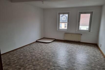 Vierraumwohnung - 800,00&nbsp;EUR Kaltmiete, ca.&nbsp; 120,00&nbsp;m&sup2; in Saalfeld (Saale) (PLZ: 07318)