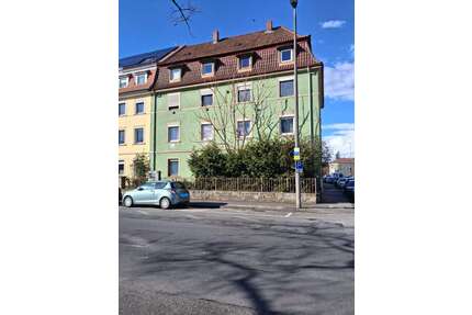 Haus zum Kaufen in Schweinfurt 1.050.000,00 € 495 m²