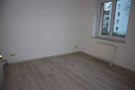 Alle Räume zum Innenhof - Bad mit Wanne+Fenster - Frei ab 1.8. - Chemnitz Lutherviertel