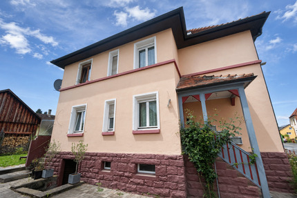 Traumhaft wohnen mit Garten, Scheune und zusätzlichem Mietpotenzial - Keltern- Ellmendingen