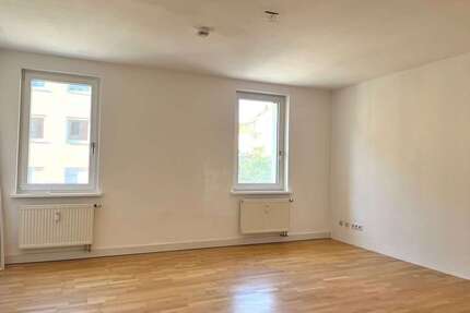 Wohnung zum Mieten in Nürnberg 1.100,00 € 90 m²